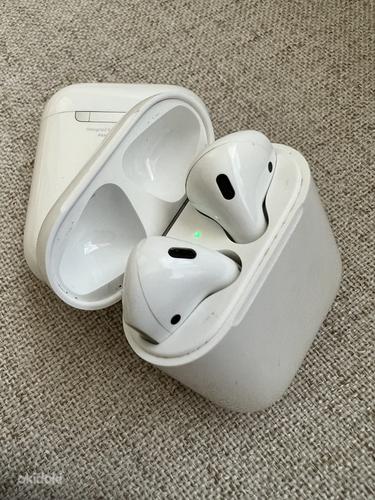 Наушники Apple AirPods 2 Gen Wireless Case в хорошем состоянии (фото #4)