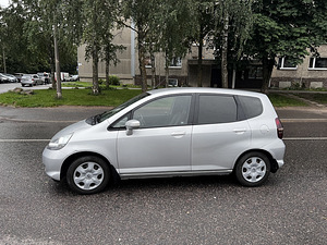 Honda Jazz 1.3 61kw 2006 (4 foto / 14)