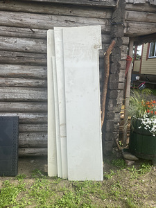 Pressitud papist aknalauad 4 tk (üks väiksem) (1 foto / 1)