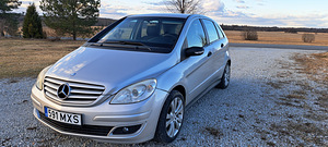 Mercedes-Benz B 180 2.0 80kW (3 foto / 9)