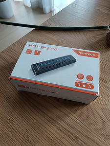 10 Port Powered USB 3.1 HUB RSH-A10S (1 foto / 3)