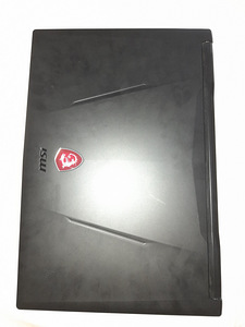 MSI (GL73-8RC) i7 sülearvuti 17.3" + kott + hiir (2 foto / 4)