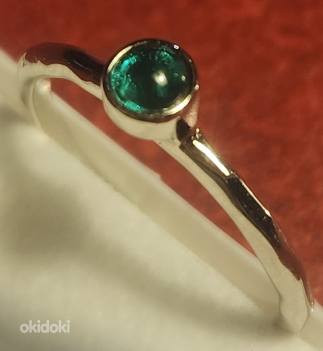 Кольцо серебрянок с камнем (фото #1)