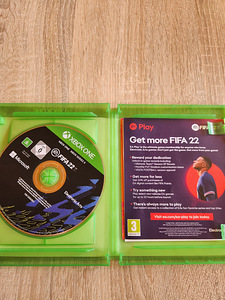 Fifa 22 XBox One/Series X (2 foto / 3)