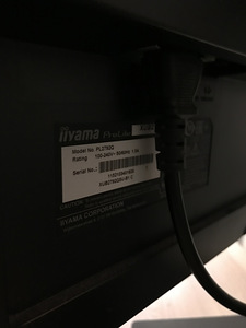 Монитор iiyama 2K (2 фото из 3)