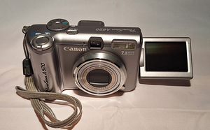 Canon Powershot A620 (1 foto / 3)