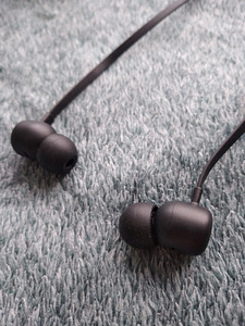 Beats Flex Bluetooth наушники (1 фото из 3)