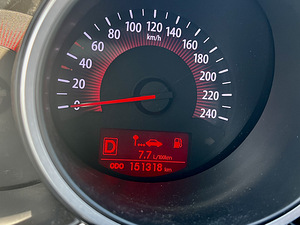Kia Sorento 2.2 CRDi 145kW (11 foto / 11)