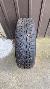 NOKIAN 195/65 R16C (1 foto / 2)