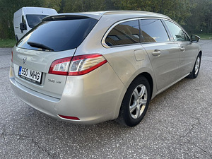 Peugeot 508 (3 foto / 8)