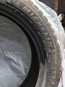 MICHELIN X-ICE NORTH 4 4TK (1 foto / 3)