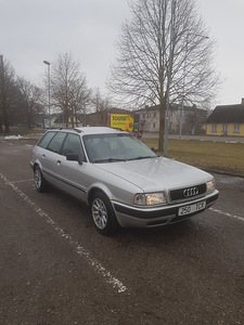 Audi 80 Avant (1 фото из 6)