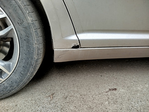 Toyota Avensis (6 foto / 12)