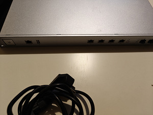 Ubiquiti Networks UniFi Security Gateway Pro ( USG-PRO-4) (3 foto / 4)