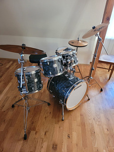 Yamaha Maple Custom trummid + soolotrumm + Meinl taldrikud (2 foto / 6)
