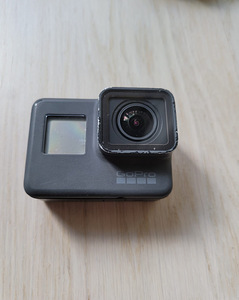 2x GoPro (Hero 5 ja Hero 5 Session) + tarvikud (6 foto / 7)