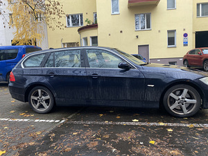 BMW 330xd (4 foto / 6)