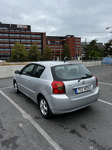 Toyota Corolla 2003 1.4 71 Kw Bensiin (7 foto / 11)