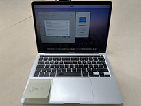 Apple MacBook Pro 13'' M1 (256 ГБ) SWE (MYDA2KS/A)