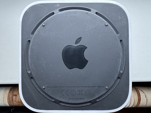 Apple AirPort Time Capsule 5 Gen 2TB (5 foto / 5)