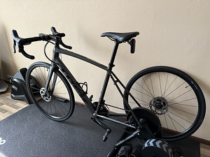 TREK Domane AL 5 (2 foto / 6)