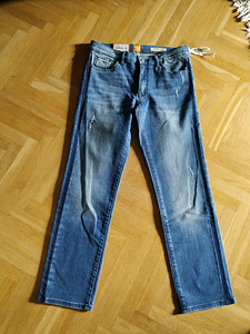 Hugo Boss джинсы w29 (3 фото из 6)
