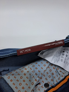 Boss teksad 34/30 (5 foto / 5)