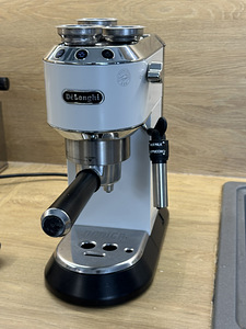 Delonghi EC685 (6 foto / 7)