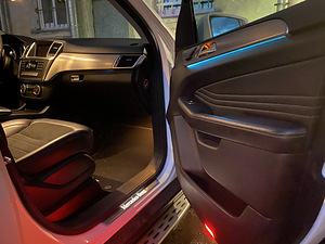Mercedes-Benz ML 350 Sport 2013 (10 foto / 10)