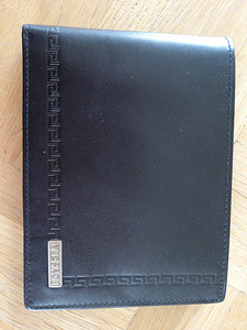 Versace uus originaal kaarditasku (1 foto / 3)