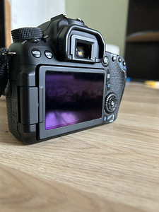Canon 70D (3 фото из 4)