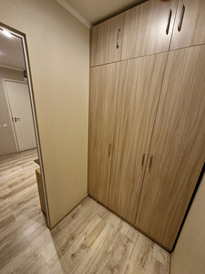 Kangelaste prospekt 47a, Pähklimäe, Narva, Ida-Virumaa (8 foto / 12)
