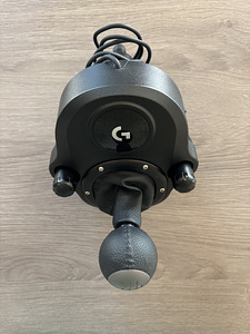 Комплект Logitech G29 (руль + педали + переключатель передач (6 фото из 8)