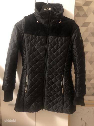 Женская куртка/пальто Emporio Armani XS (фото #1)