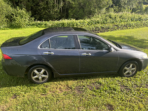 Honda Accord 2.2 103kW (3 foto / 6)