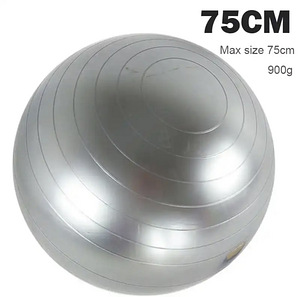 The yoga ball (1 foto / 2)