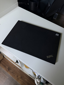 Lenovo Think Pad (2 foto / 3)