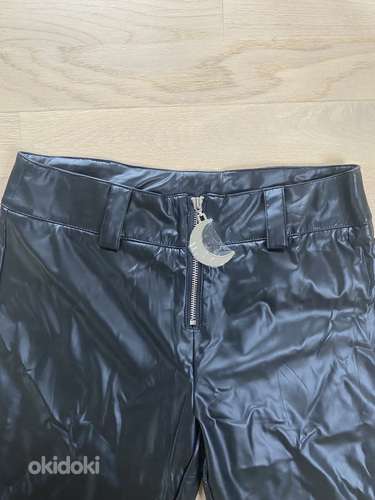 New Killstar faux leather leggings, size M (фото #1)