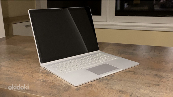 Планшет Microsoft Surface Book (фото #1)