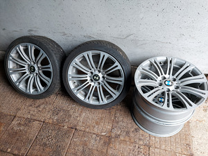 5 x 120 R18 Диски BMW + шины (4 фото из 5)