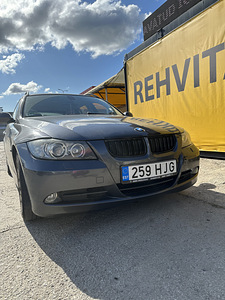 BMW 325i 2005a (5 фото из 5)