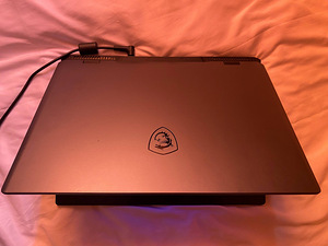 MSI Sword i7-14700HX | 32gb | RTX4060 8GB | 1TB SSD (2 foto / 3)