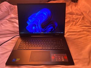 MSI Sword i7-14700HX | 32gb | RTX4060 8GB | 1TB SSD (1 foto / 3)