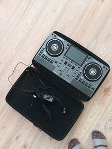 Numark Mixstream Pro Go (1 foto / 1)