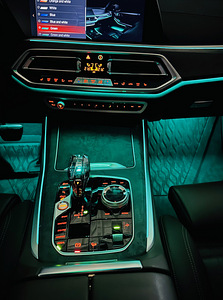 BMW G05 Crystal Series Gear Shift with Ambient Light (7 foto / 10)