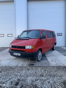 Volkswagen T4 Long 1.9 td 50kw (1 foto / 10)