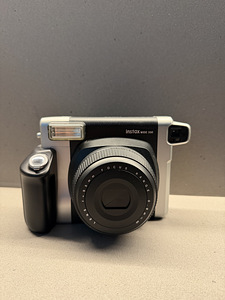 Fuji Instax WIDE (1 foto / 4)