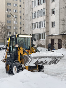 Требуется оператор на трактор JCB 1CX . (2 фото из 9)