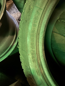 M+S шины 275/45/20 (4 фото из 4)