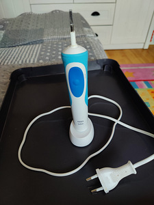 BRAUN Oral-B Vitality Cross Action elektriline hambahari (3 foto / 4)